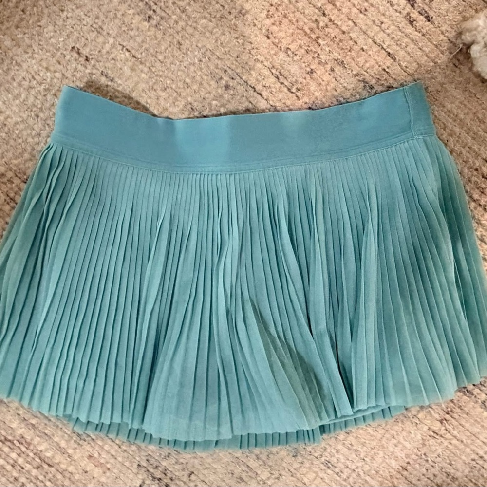 Lululemon Mesh Tennis Pleated Skirt